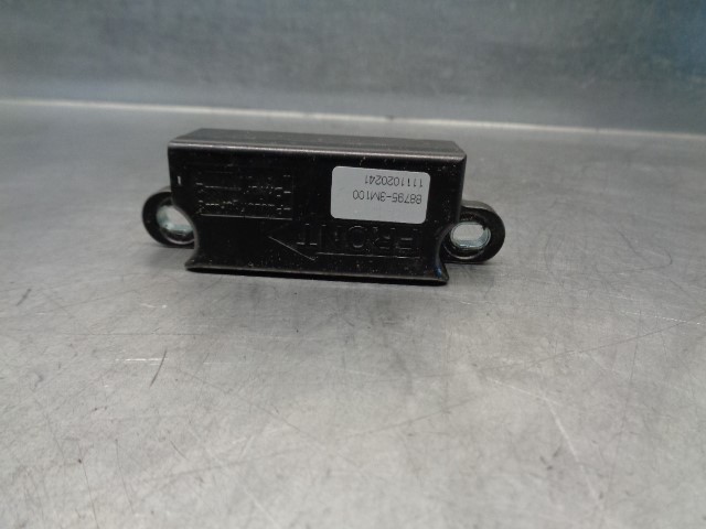  Ssang Yong 887953M100 цена, от 3.16 USD