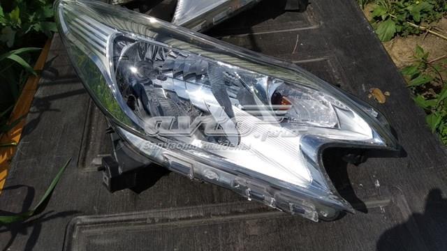 Правая фара 260103WF0A Nissan/Infiniti