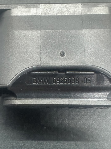 BMW 6913653