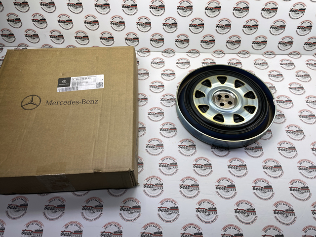 Демпфер коленвала Mercedes A2560300003