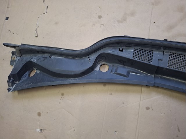 Жабо, правое Mazda KR9P507R0A цена, от 44.34 USD