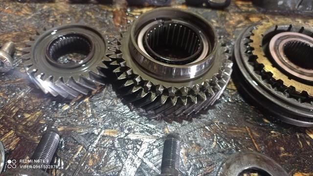 Шестерня 5-й передачи на Volkswagen Passat B3, B4 3A2, 351, 312