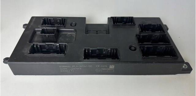 Купить LR125944 Land Rover 