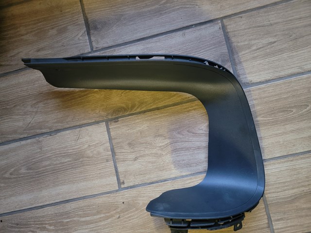 7P5807837 Porsche 