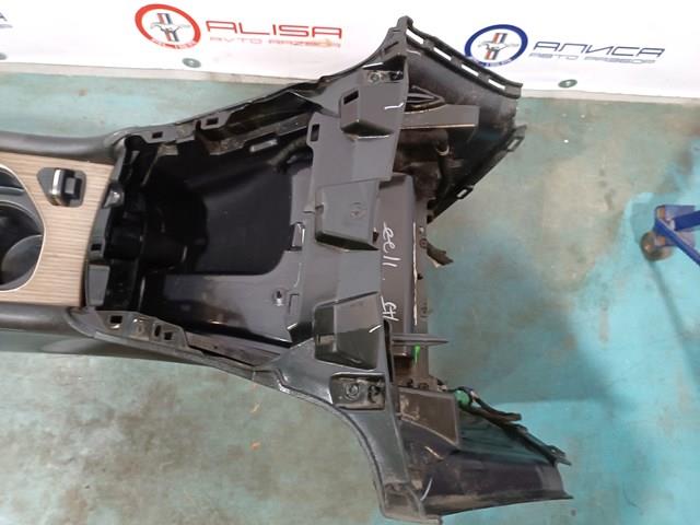 5UQ80ML2AB Chrysler 