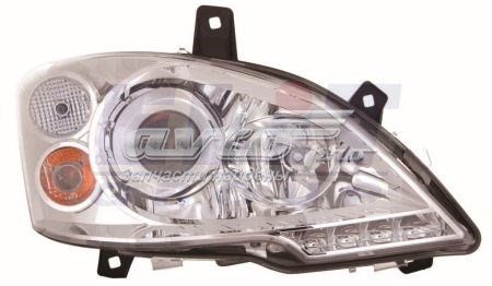 Купить 6398202461 Mercedes Фара основная правая