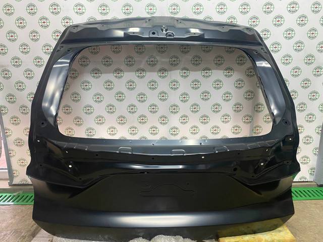 Задняя ляда Toyota 6700548A90