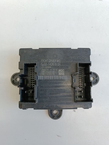 LR092132 Land Rover Блок комфорта передней двери