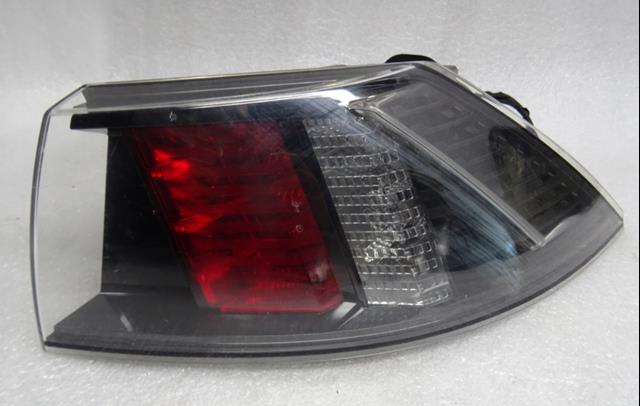 Купить 9813508380 Peugeot/Citroen Фонарь задний правый, внешний