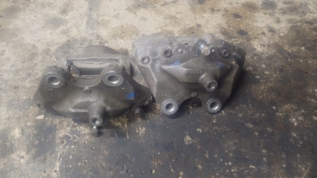 Задний левый суппорт Mercedes A1634230098 цена, от 35.14 USD