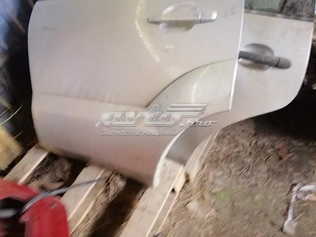 7574260201B0 Toyota moldura da porta traseira esquerda