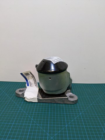 Правая подушка двигателя GB5Z6038A Ford