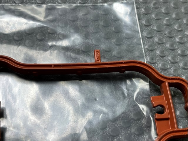 Vedante de tubo coletor de admissão 06K129717A VAG