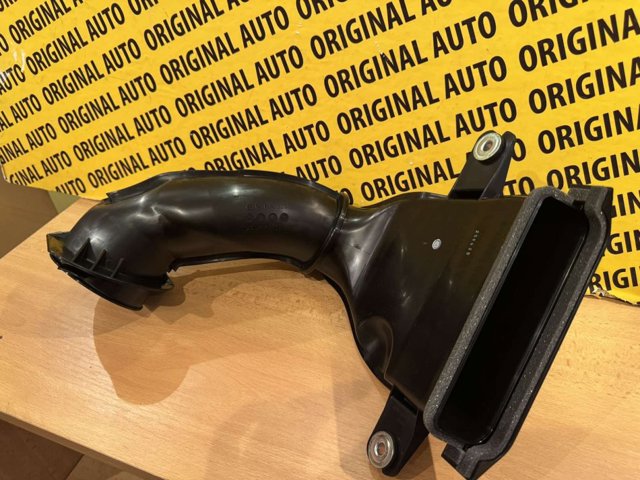 T30713200A Mazda Воздухозаборник воздушного фильтра