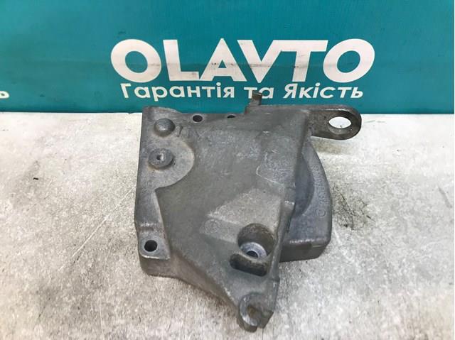  8200379156 Renault (RVI)