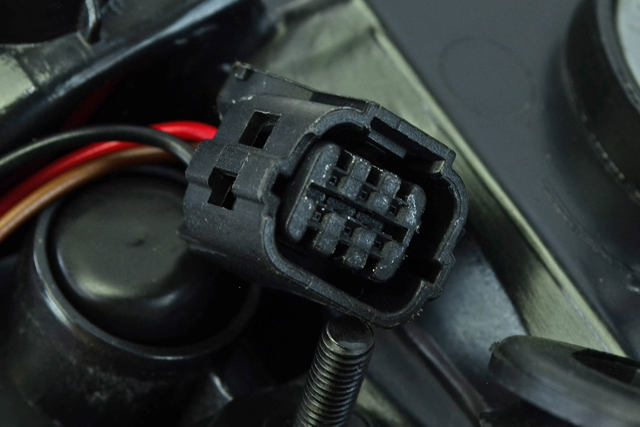 92402M6000 Hyundai/Kia Задний правый внешний фонарь