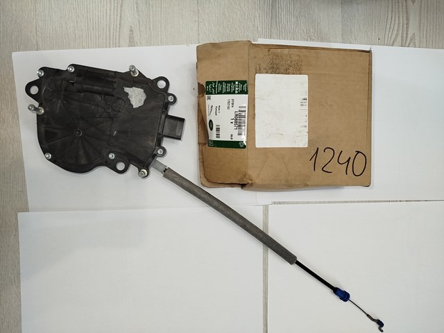 Купить LR085285 Land Rover Замок стекла багажника (двери 3/5-й задней (ляды)