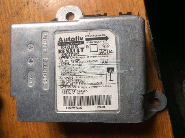  8200411015 Renault (RVI)