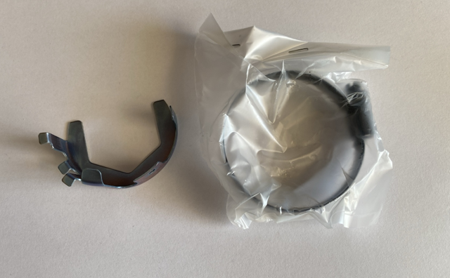 Хомут крепления рулевой рейки D8635JG00A Nissan/Infiniti