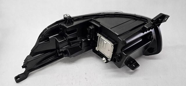 Правая блок фара Renault (RVI) 260102899R цена, от 616.87 USD