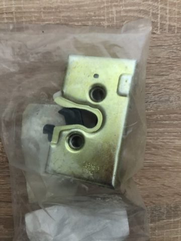 Купить 5000937866 Renault (RVI) Замок водительской двери