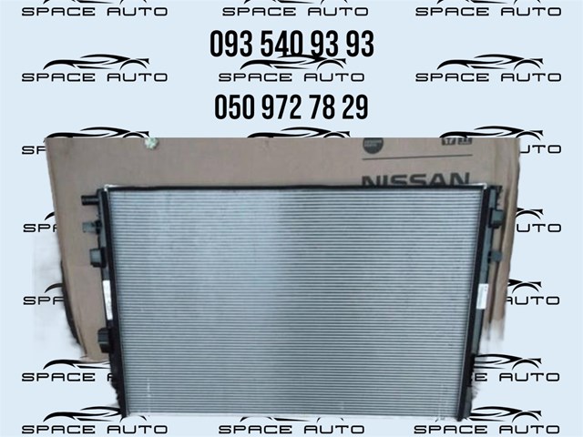 214576RR0B Nissan/Infiniti Радиатор охлаждения, дополнительный