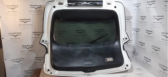 Обшивка-облицовка задней двери Mazda KB7W68930 цена, от 12.67 USD