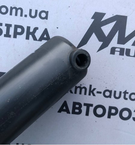 Держатель форсунки омывателя фары Opel 13118177