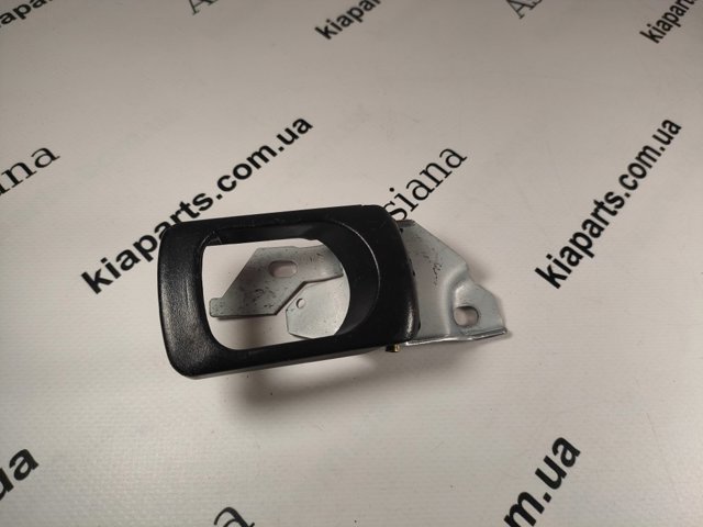  826504H000CA Hyundai/Kia