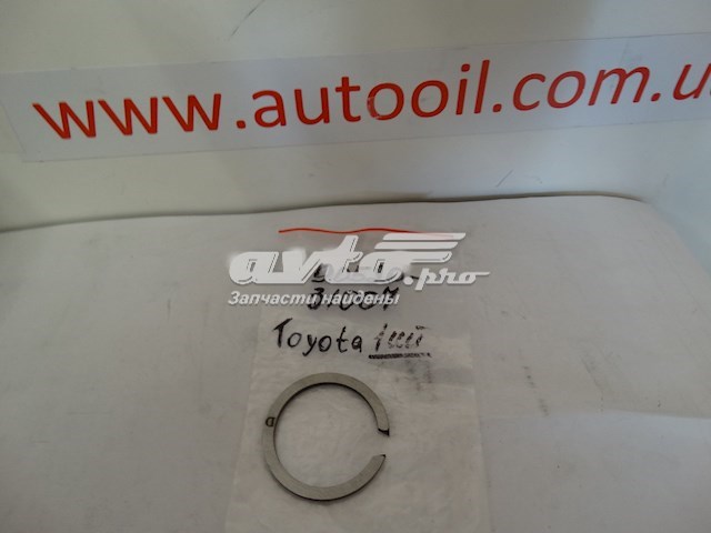 Кольцо стопорное подшипника задней полуоси Toyota 9052031007