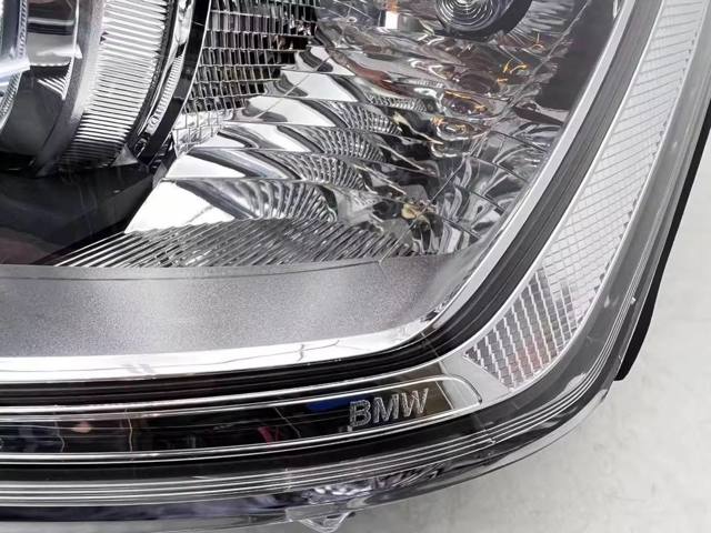 Левая фара 63127401131 BMW