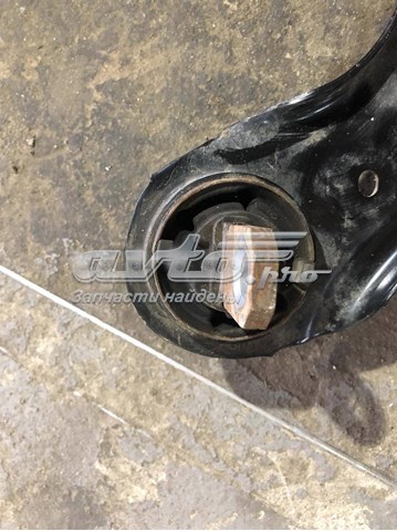 Рычаг/тяга задней подвески продольный нижний, правый Mazda GHP928200B