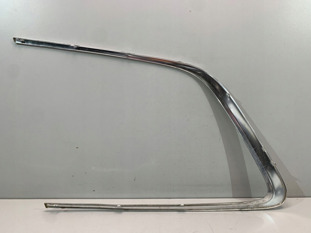 Молдинг стекла заднего правый Volvo 32219269 цена, от 38.01 USD