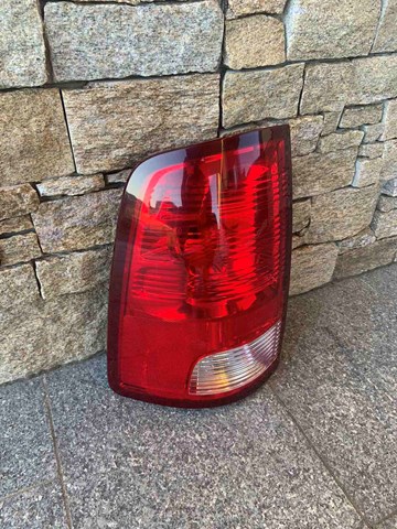 Задняя левая фара Chrysler 55277415AF цена, от 35.01 USD