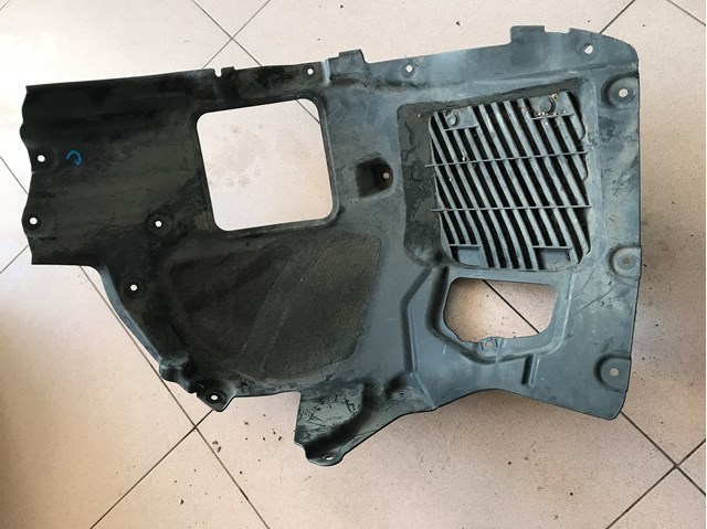  51717374736 BMW