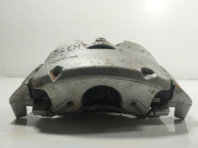 47750K0030 Toyota Суппорт тормозной, передний, левый
