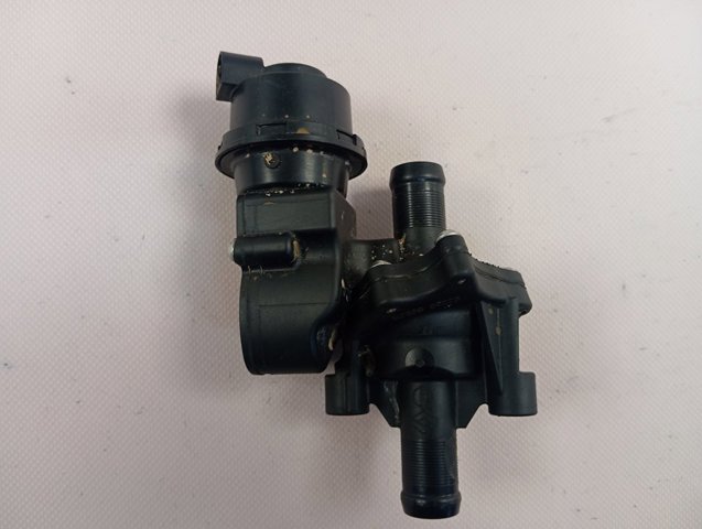 Купить 922306682R Renault (RVI) 