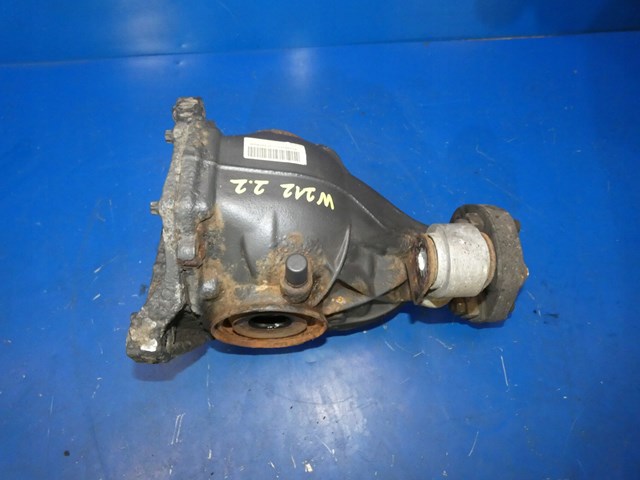 2123504701 Mercedes 