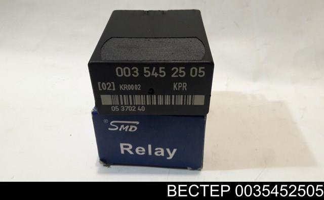 Реле топливного насоса Bectep 0035452505