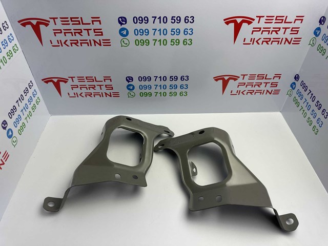 Кронштейн арки колеса (лонжерона) правый 108601600D Tesla