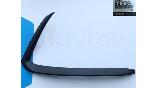 Moldura de parachoques delantero derecho TK4850120A MAZDA