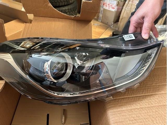 92102K7100 Hyundai/Kia Фара передняя правая