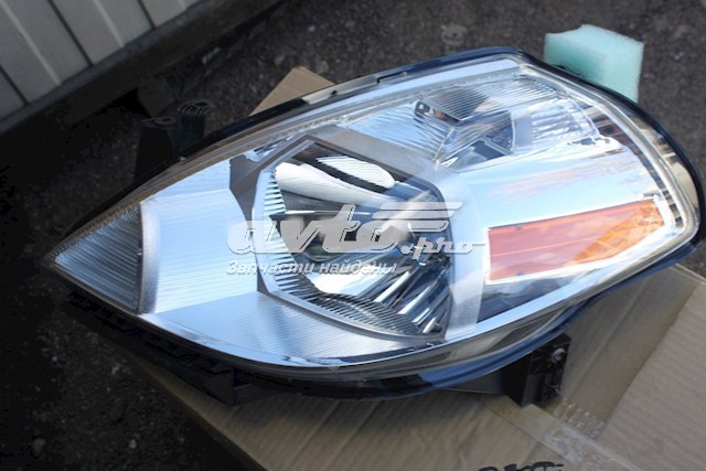 Левая фара 26060EM30A Nissan/Infiniti