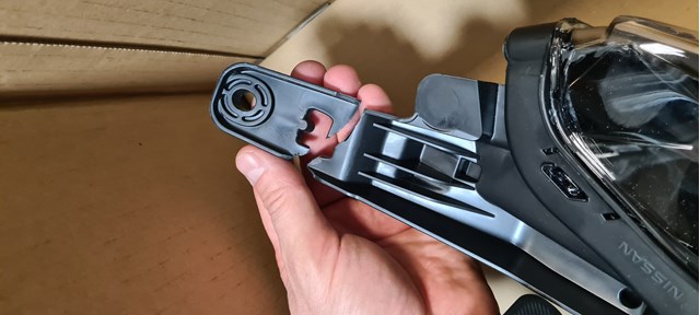 Купить 260105SA5C Nissan/Infiniti Фара основная правая