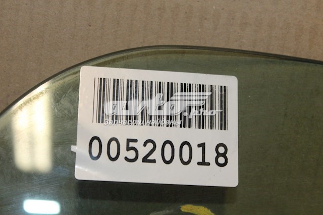 Vidro da porta dianteira direita Toyota 6810142070 preço, a partir de 335,85 USD