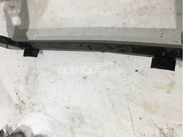Рамка радиатора 68307073AA Chrysler