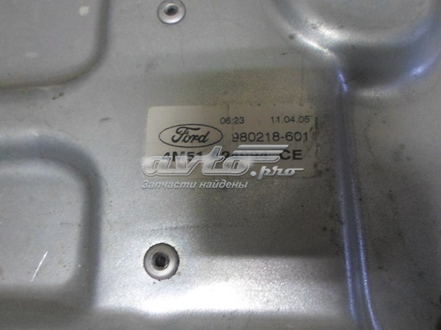1458559 Ford mecanismo de acionamento de vidro da porta traseira direita
