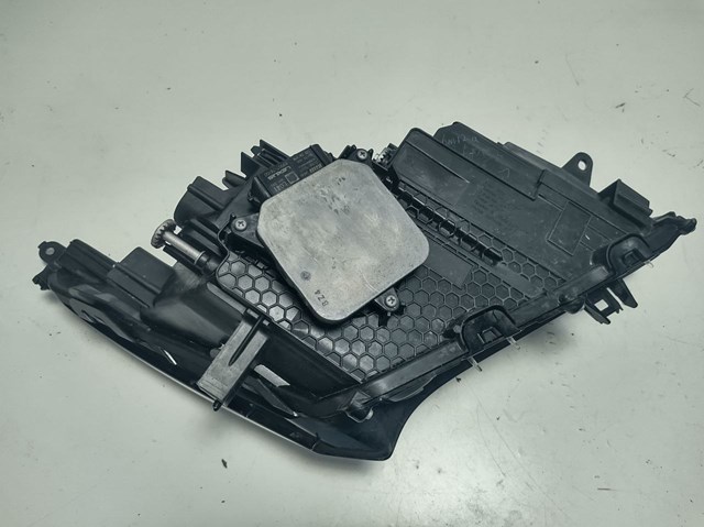 Купить 8118578050 Toyota Фара левая передняя