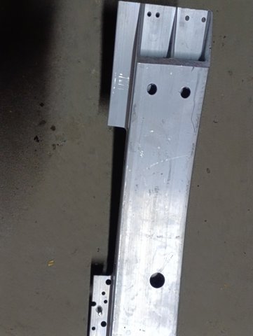 Шина бампера переднего FPS FP7214940 цена, от 182.26 USD