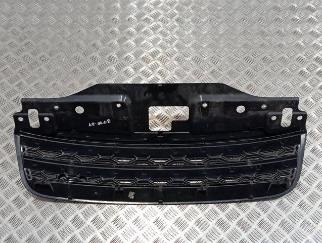 Решетка Land Rover LR043648